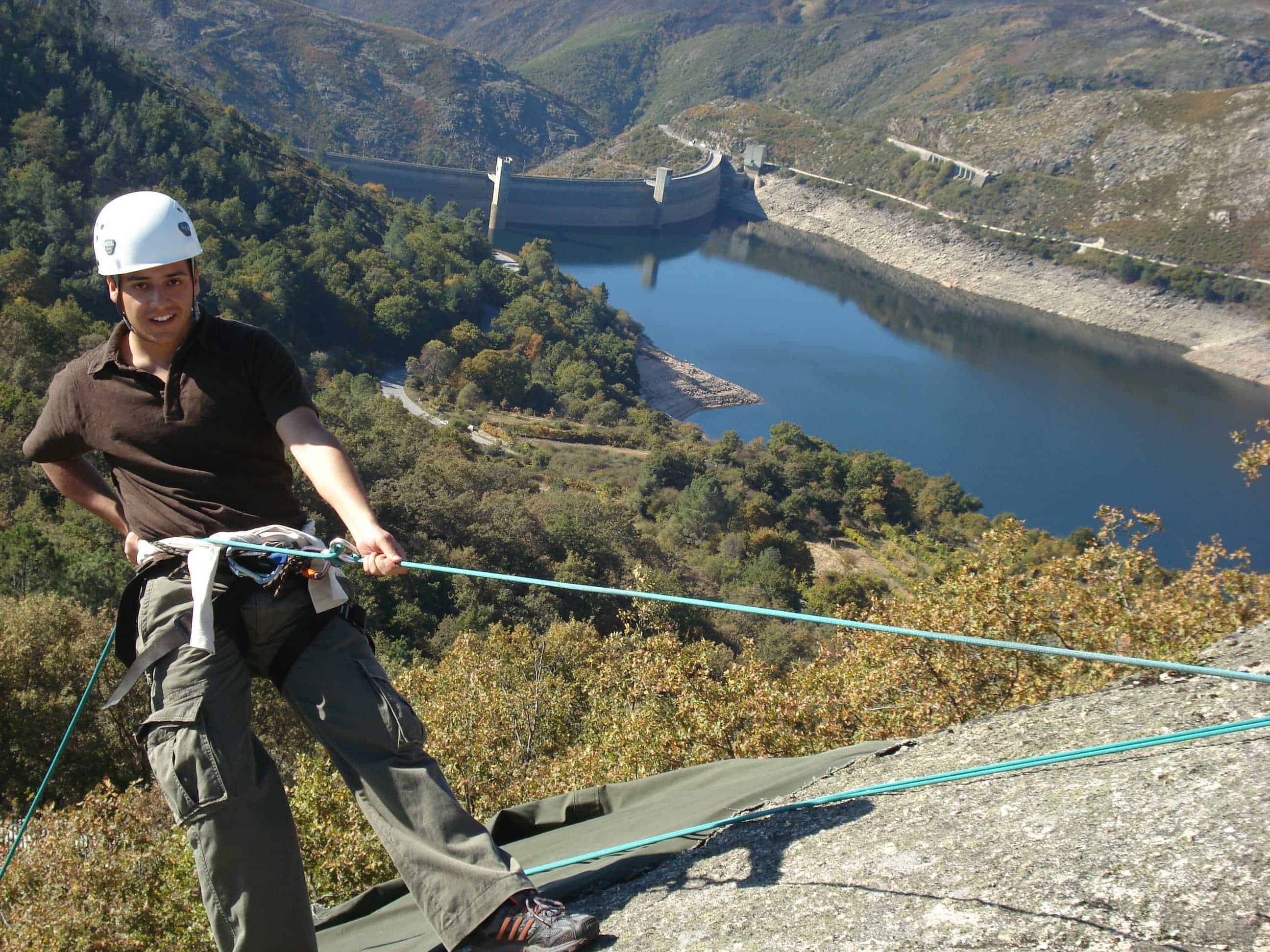 Viaferrata Manobra de Cordas em rocha