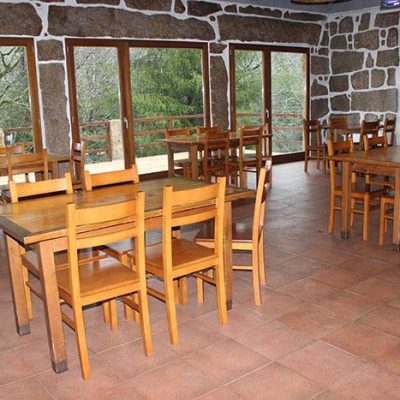 Restaurante Cerdeira Acessibilidade - Sala de refeição