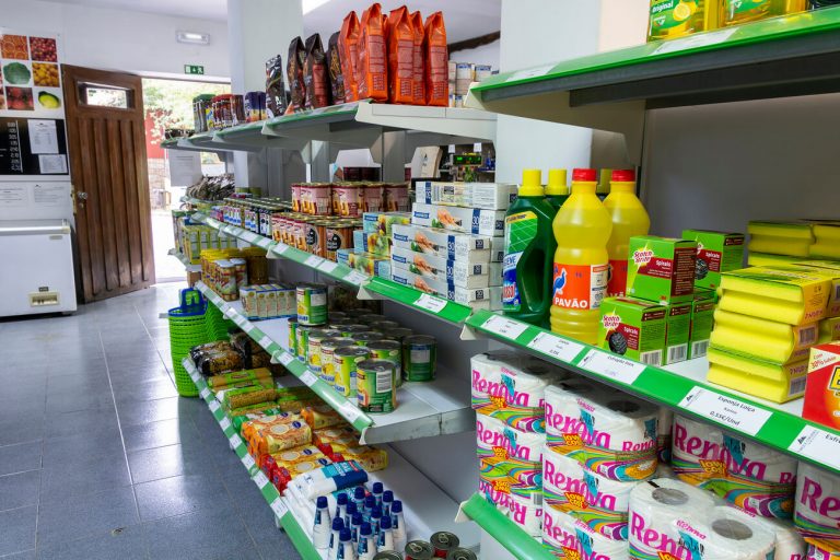 Minimercado - Parque Cerdeira