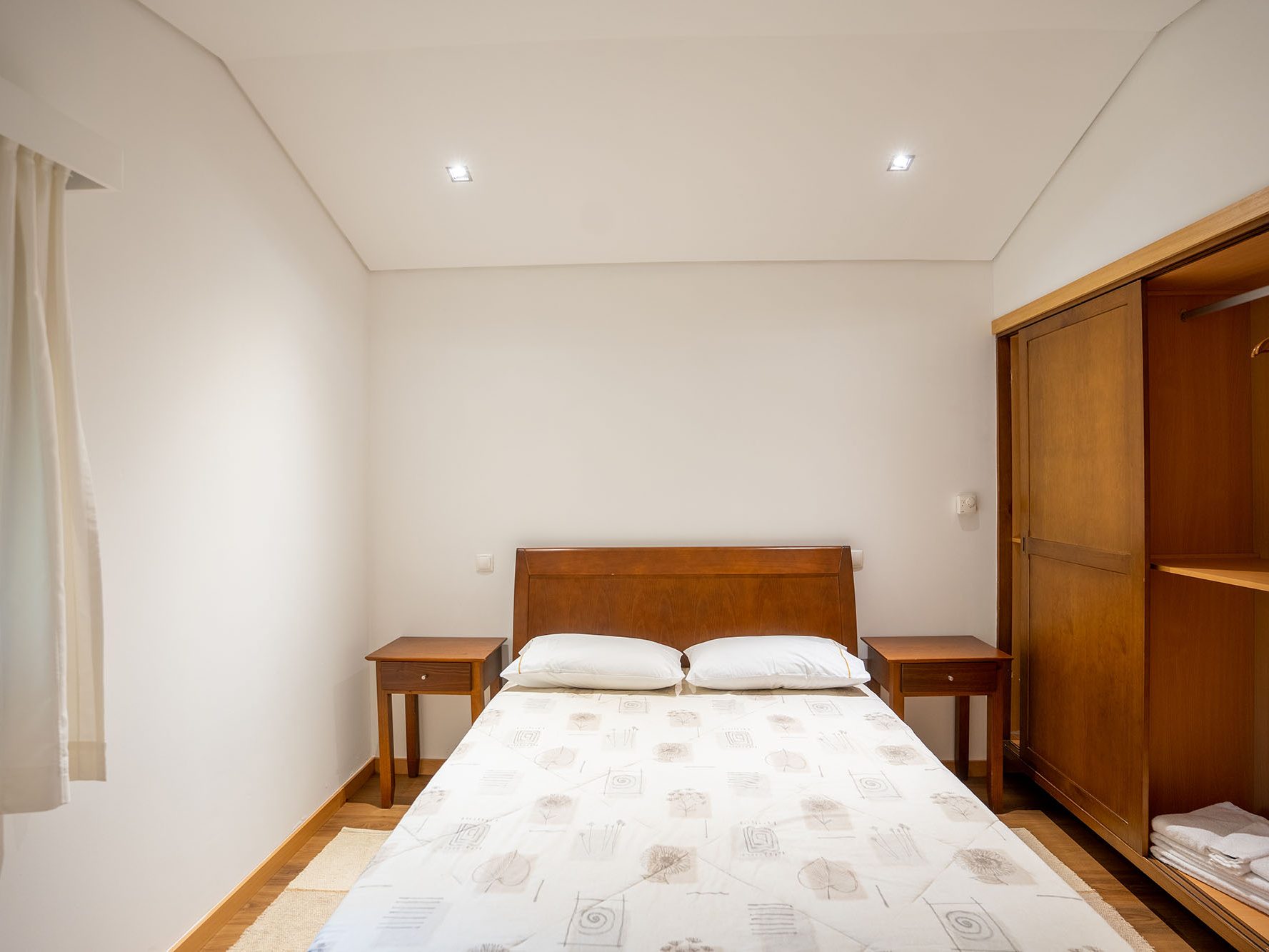 Parque Cerdeira T1 Interior Quarto